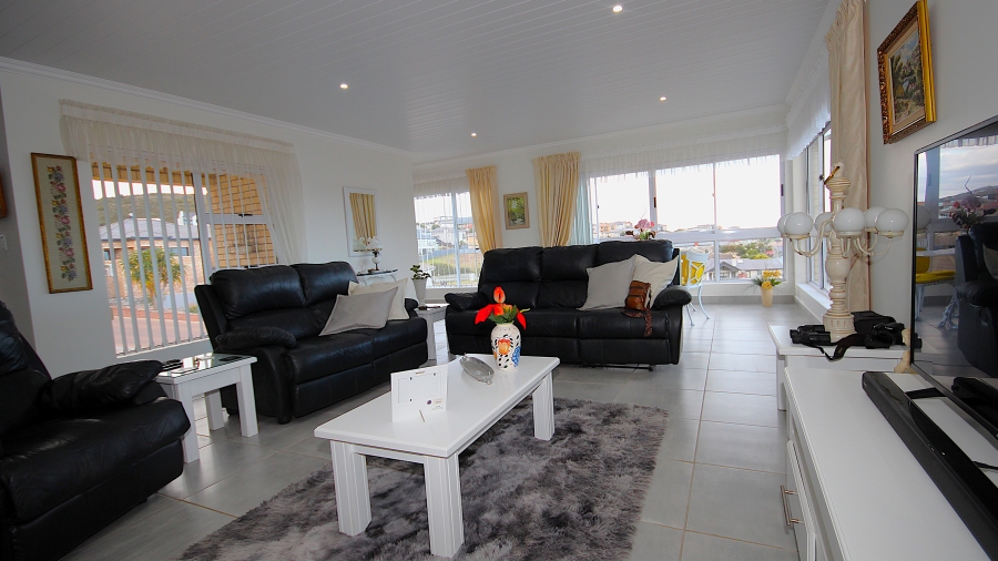 3 Bedroom Property for Sale in Monte Christo Western Cape